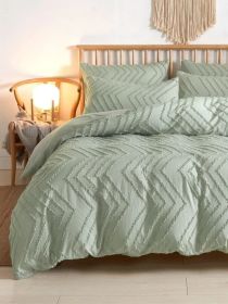 Sage Green Tufted 3-Piece Comforter Set, Queen